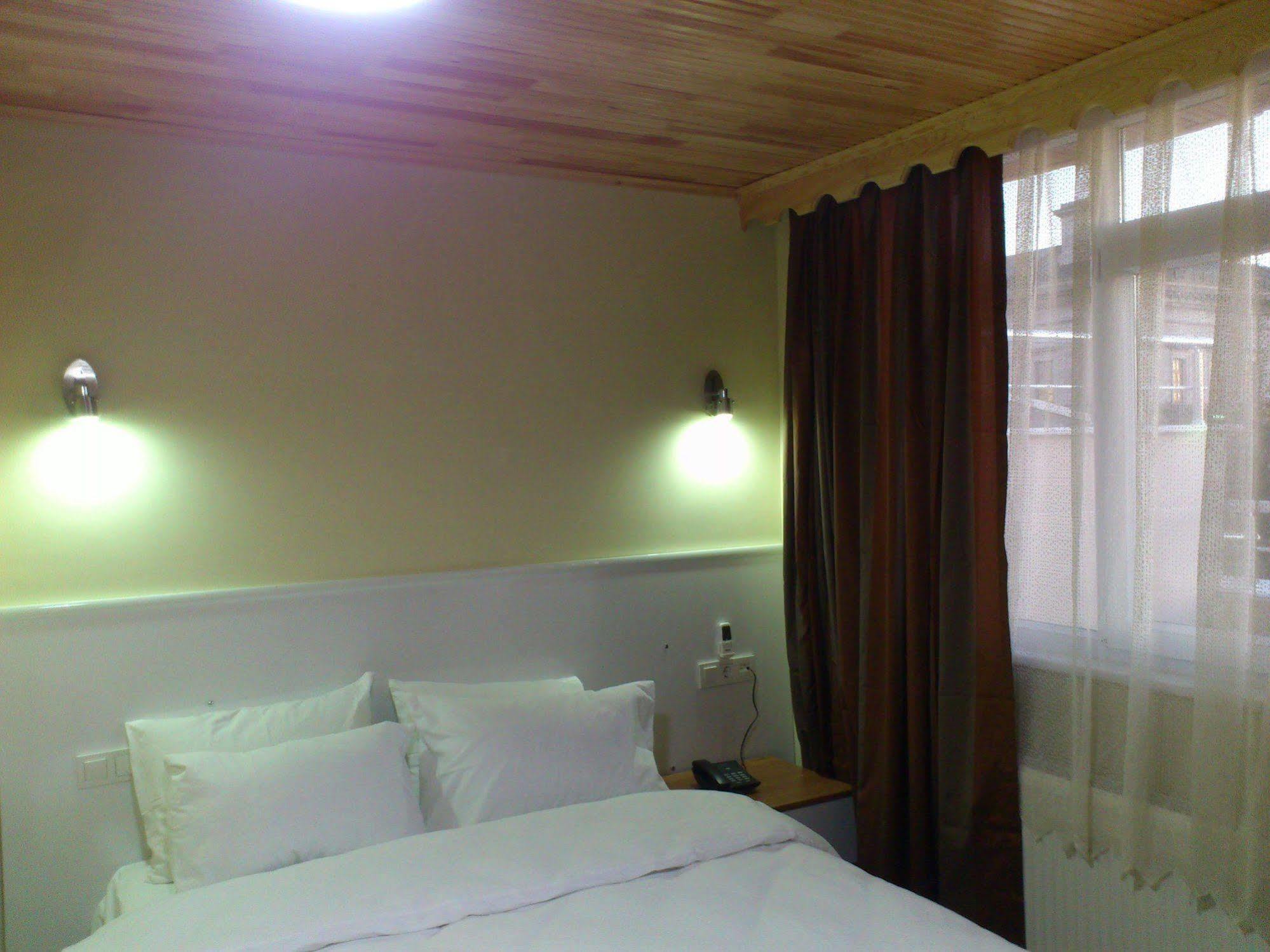 Pera Main Hotel Стамбул Экстерьер фото